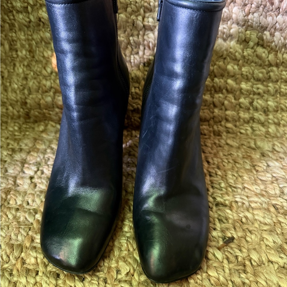 Rag & bone aja boots Black Leather Women’s Ankle Boots Classic Zip Style sz10(40